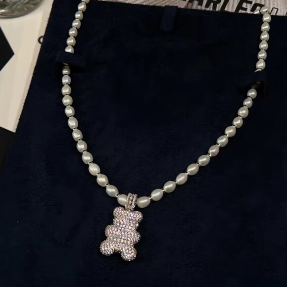 APM Monaco XL Mood Yummy Bear Adjustable Necklace with Pearls - Picture 4 of 7